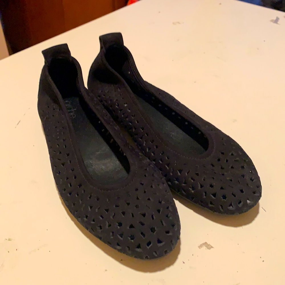 Arche Lilly Black Suede Flats, Size 6.5